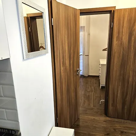 Apartment Modern 2 Bedrooms Flat In The Center Budapest